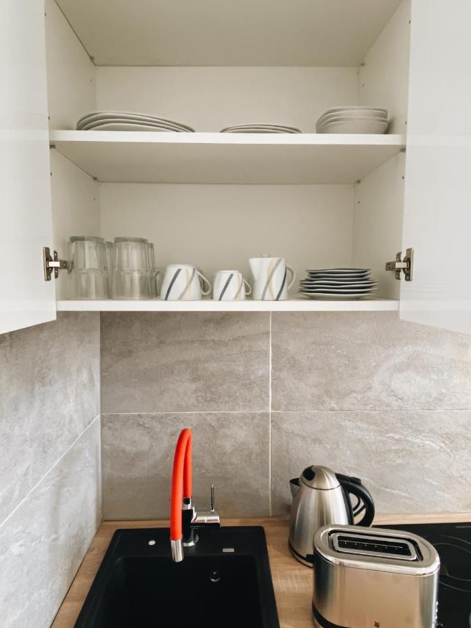 Ferienwohnung New Stylish & Modern Studio Apart - With Sea View Pula Exterior foto